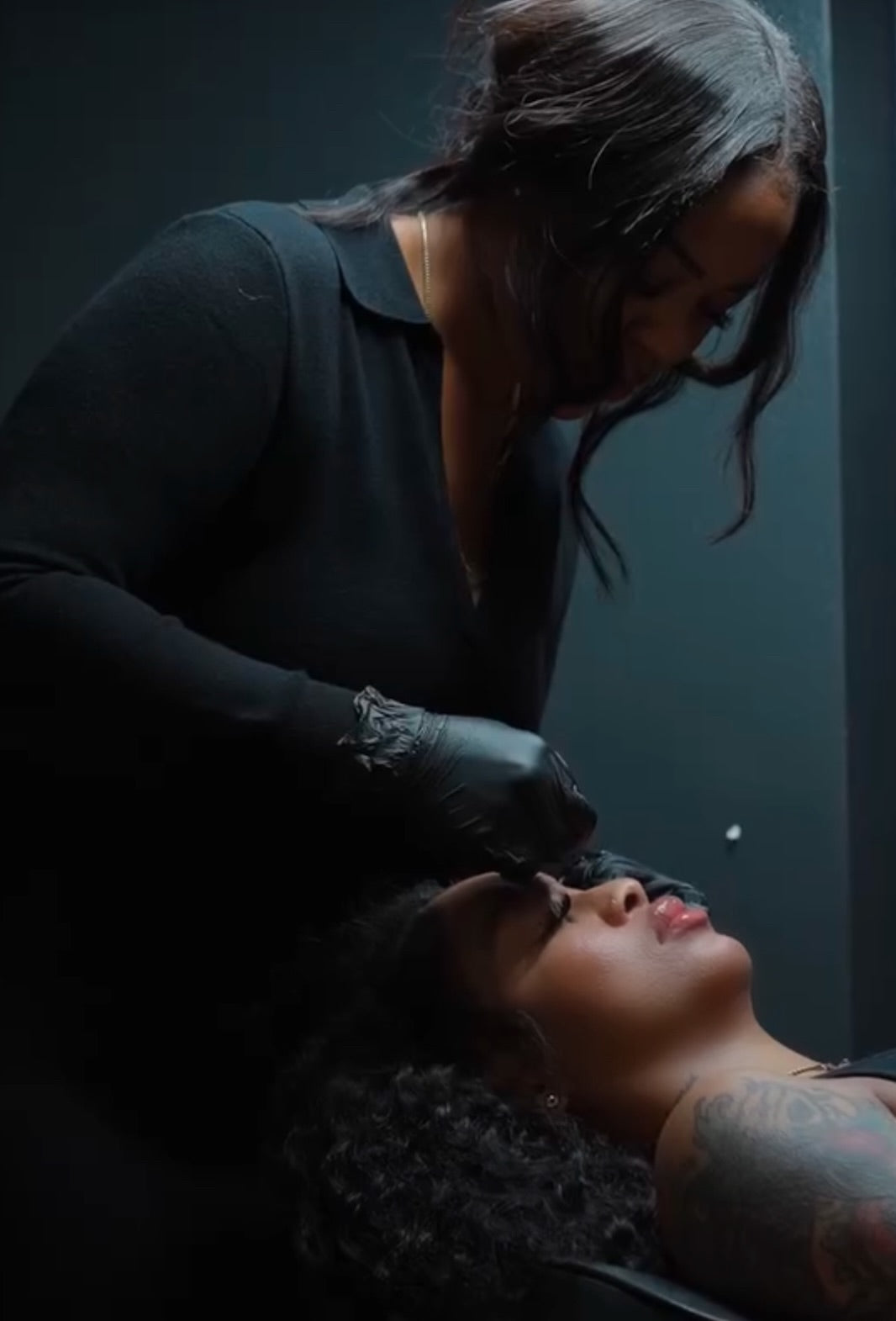 Watch & Learn The Sculpted Way: Shaping & Tinting